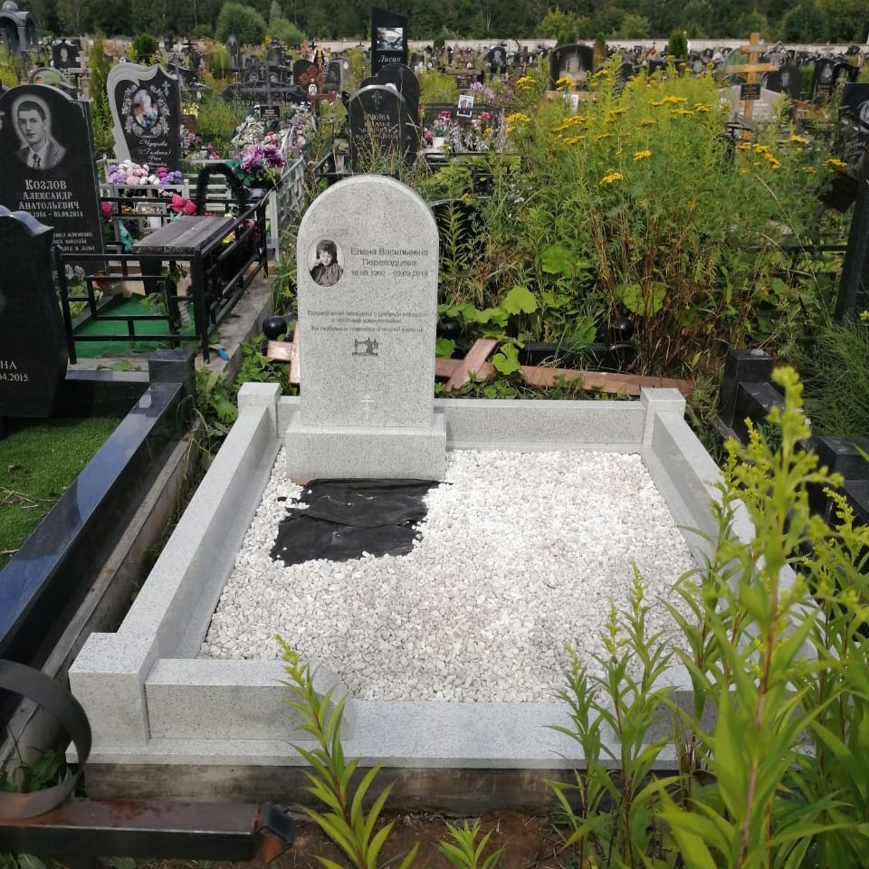 Памятник на могилу № 10304