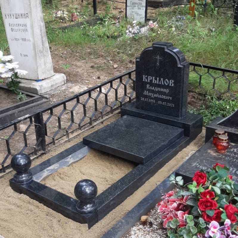 Цветник из гранита 81005