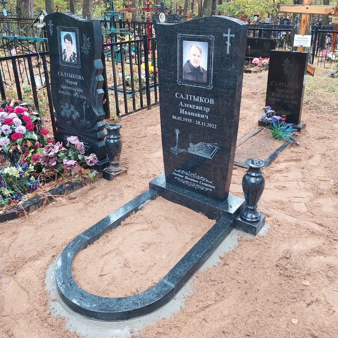 Цветник из гранита 81006