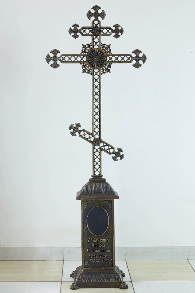 Крест чугунный 83016