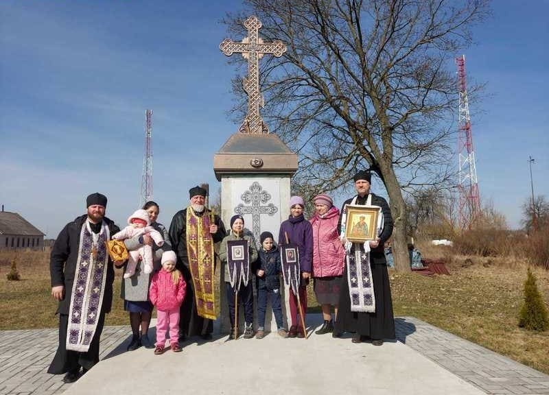 Крест чугунный 83015