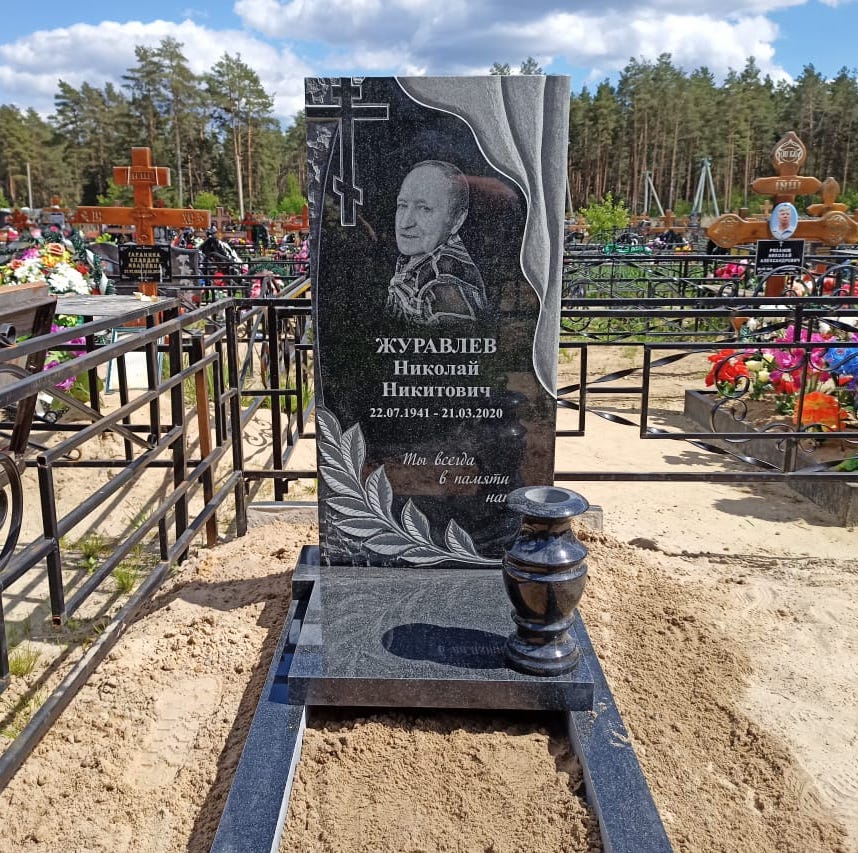 Цветник из гранита 81005