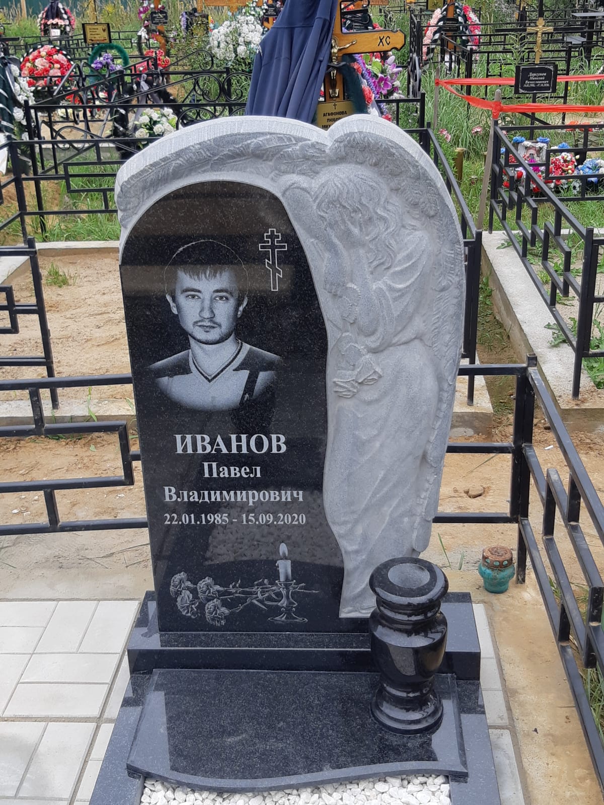 Памятник-ангел элитный на могилу