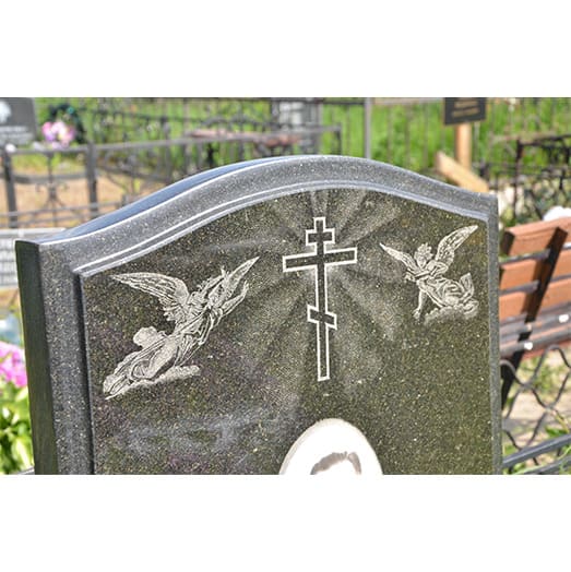 Заказать памятник из гранита 11002
