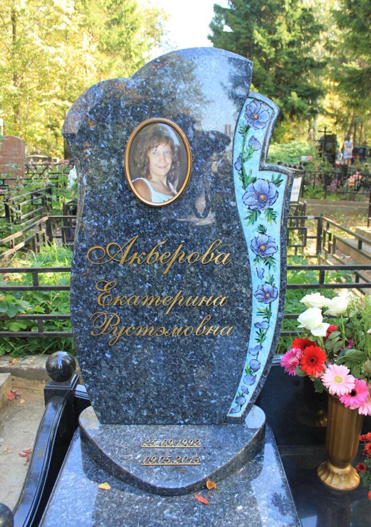 Мозаика на памятник с цветами