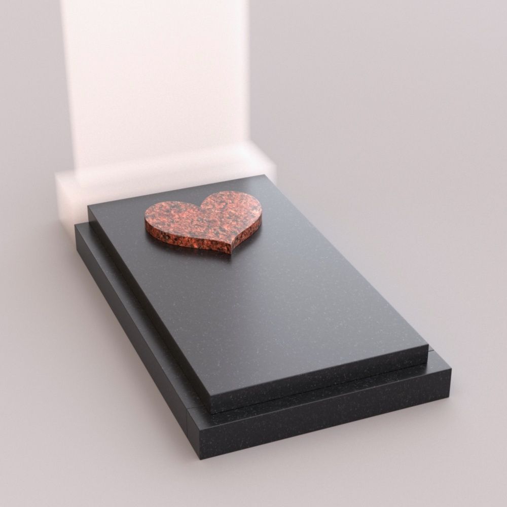 красивый цветник с резным сердцем