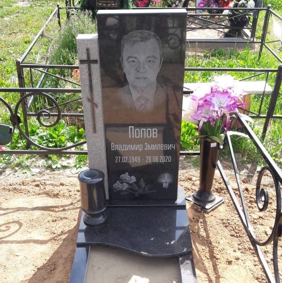 памятник прямоугольный с крестом