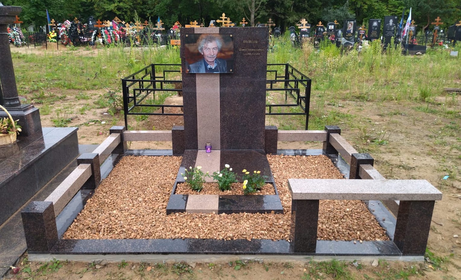 Гранитный комплекс в европейском стиле