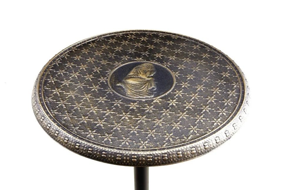 Столик круглый чугунный на могилу