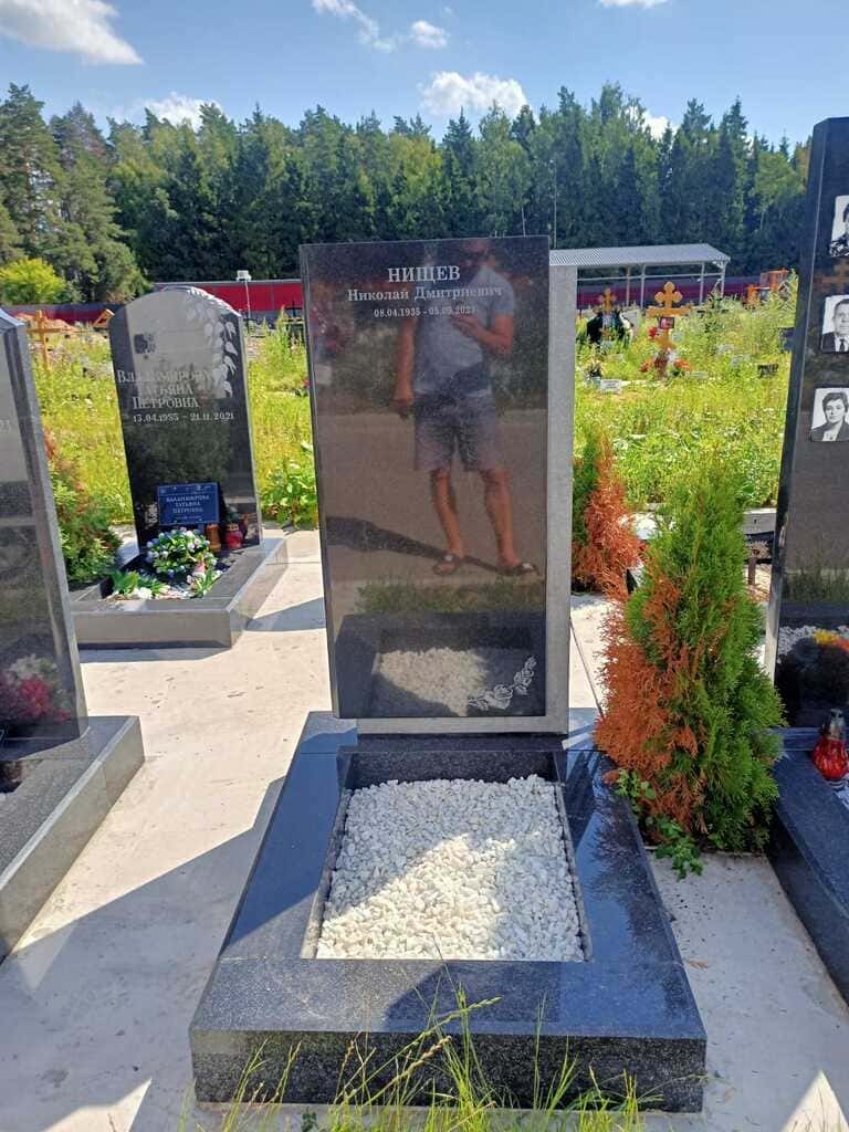 традиционный памятник прямоугольный