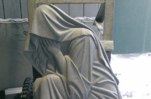 Изготовление памятника из белого мрамора Коелга