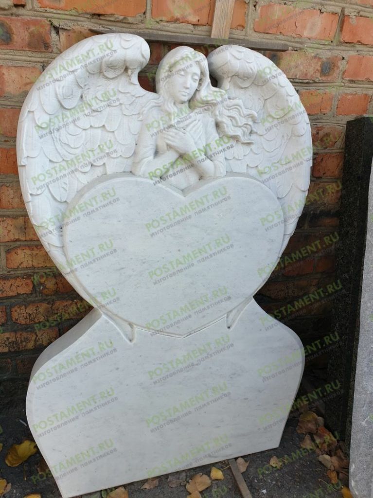 Скульптура молящегося ангела Скульптура молящегося ангела