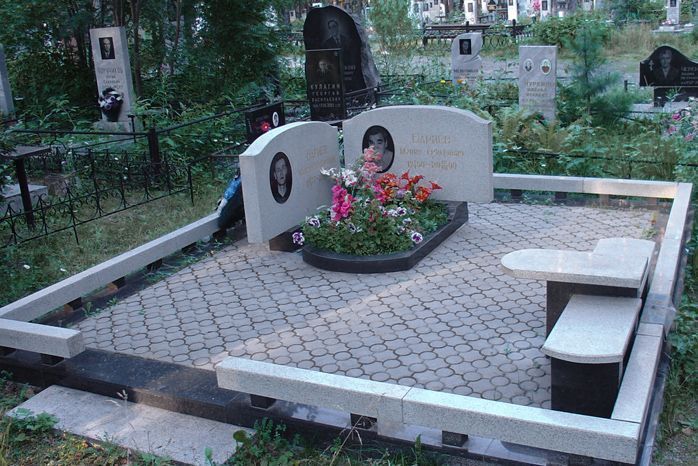 koelgapamyatnik3.jpg