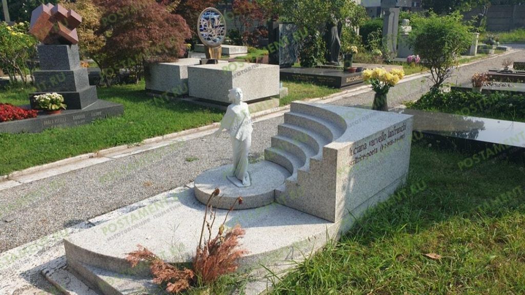Мраморная скульптура на современном кладбище mramornaya_sculptura.jpg