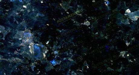 Памятники из Лабрадорита