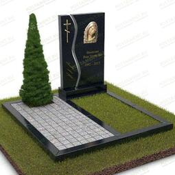 Гранитный мемориал с брусчаткой и гранитными поребриками