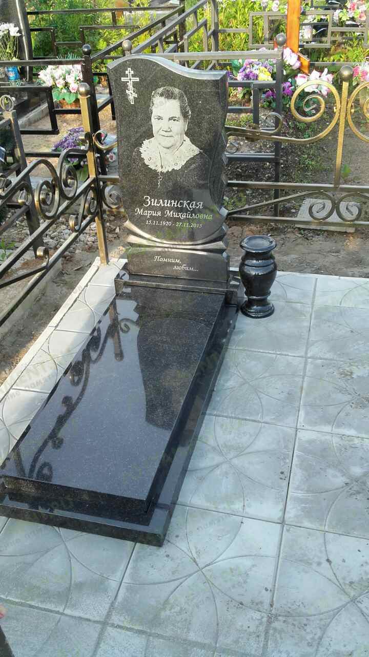Слова на памятнике для бабушки из габбро