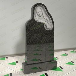 Памятник-барельеф с мадонной