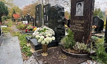 Памятник с цветником на могилу, цена, фото